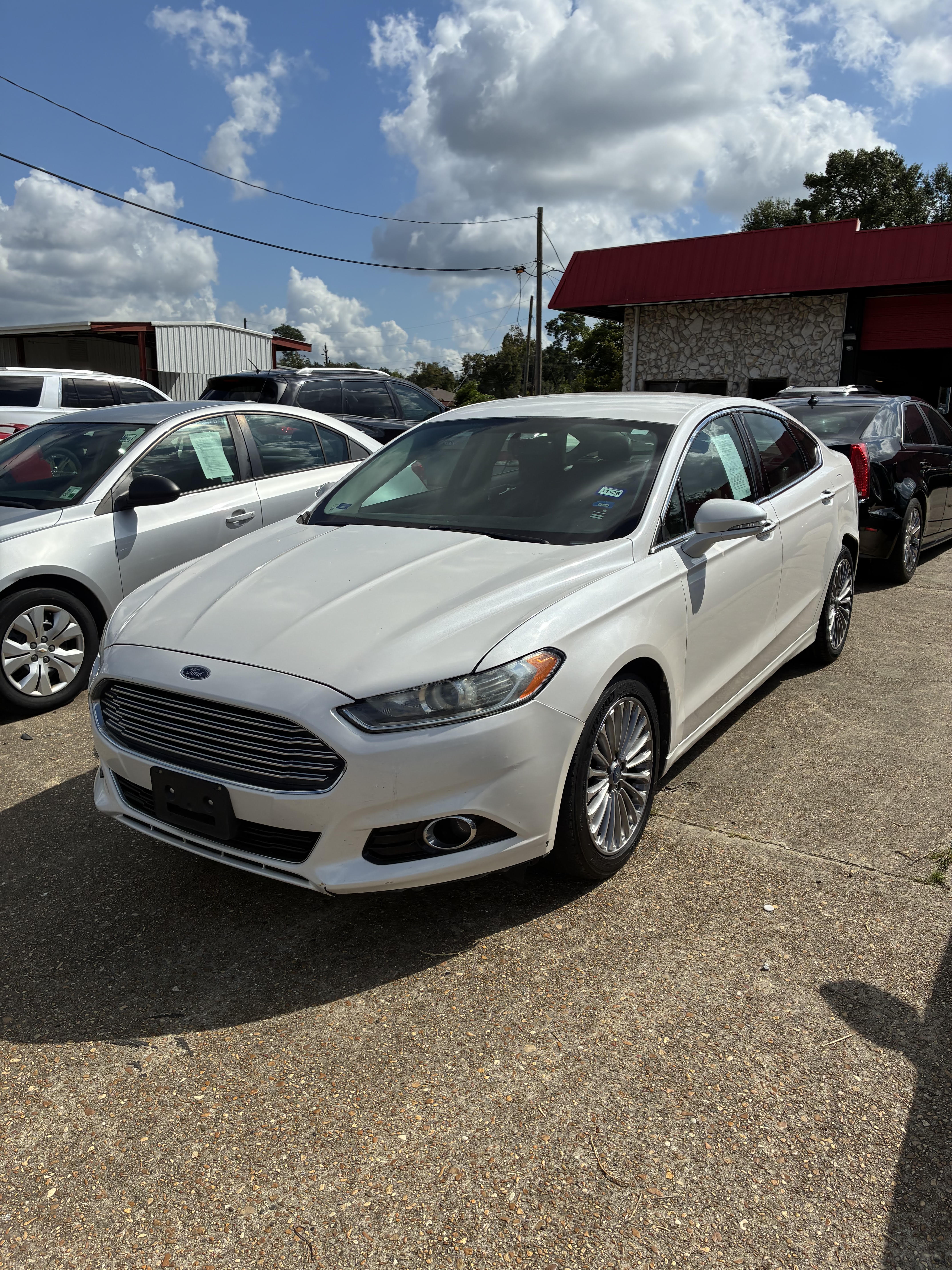 2013 Ford fusion for sale at Alfred's Auto Sales