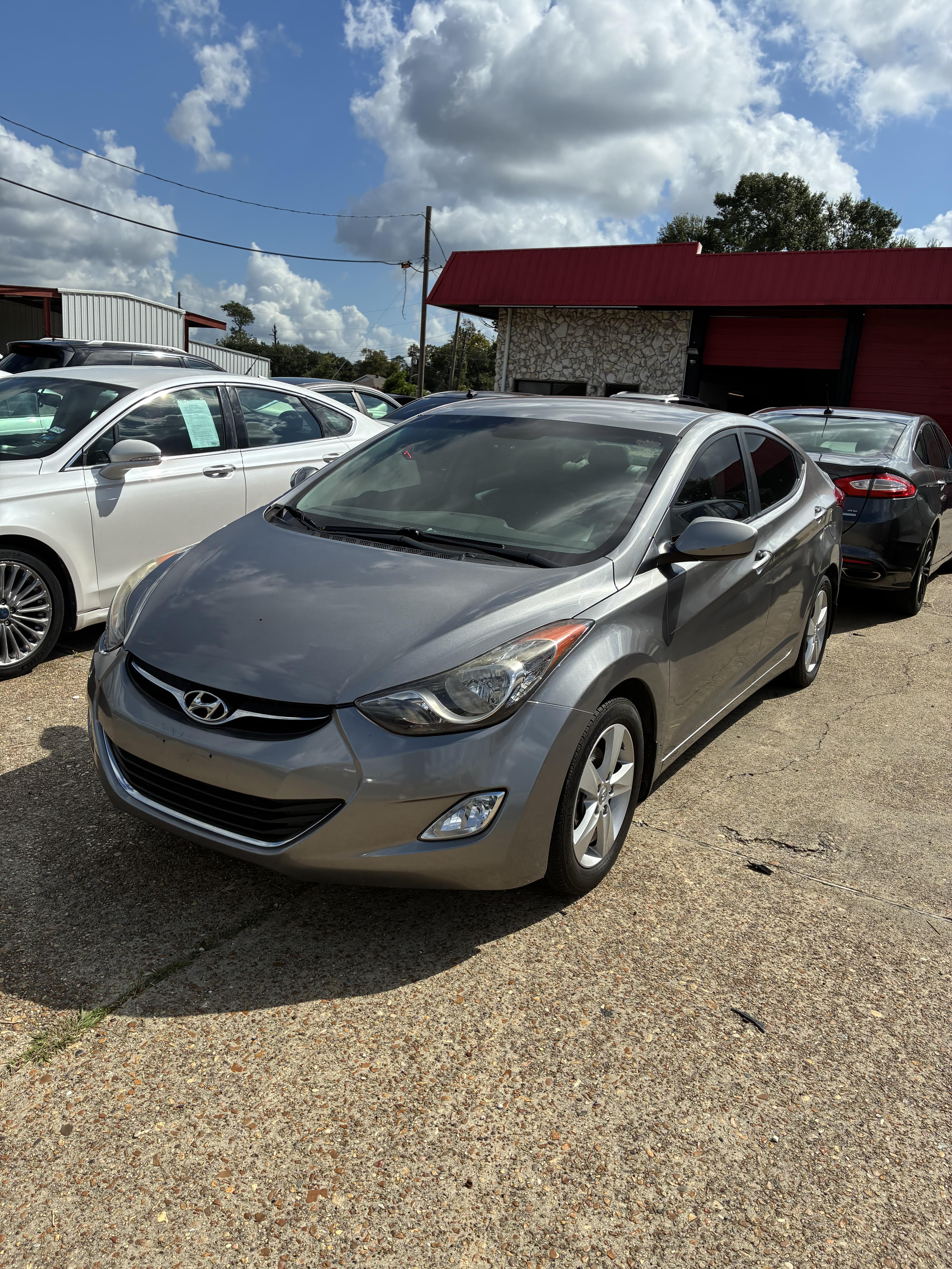 2013 hyundai Elantra for sale at Alfred's Auto Sales